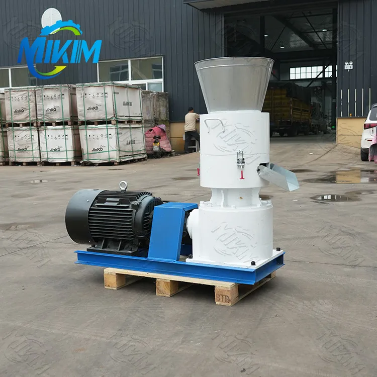 Ko'p funktsiyali chorva va parrandachilik ozuqa mashinasi